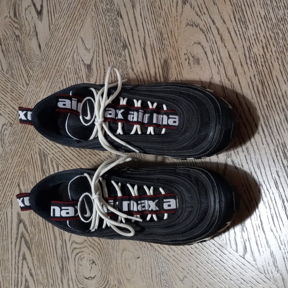 Like new Nike sneakers size 12